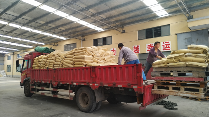 Virgin TPU Thermoplastic Polyurethane Pellets 64D In Bulk Flame Redartant TPEE TPU Samples 18