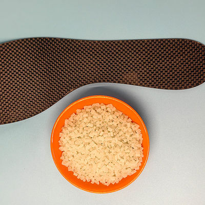 40% Carbon Fiber TPU Granule Lightweight For Plastic Injection Molding Super Good Hardness Exellent Tear Strength