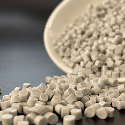 OEM Thermoplastic Polyurethane TPU Plastic Material Polyether Based Granule Low Temperature Resistance