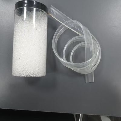 High transparency, fast molding, excellent toughness, environmentally friendly TPU plastic injection molding or extrusion particles, suitable for pet toys, skipping ropes, wires