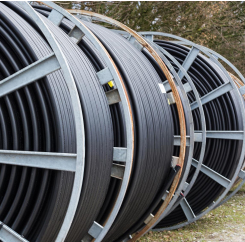Flame-Retardant TPU Long-Term, Stable UV Resistance Property Used In  Cable With Stable