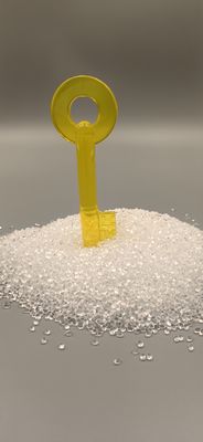 TPU Granules With Transparency of about 5-6mm, Fast forming ,Good rebound, Excellent toughness
